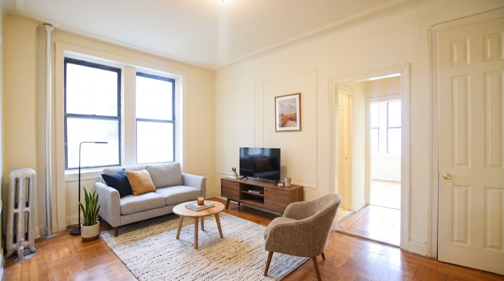 3647 Broadway - Photo 0