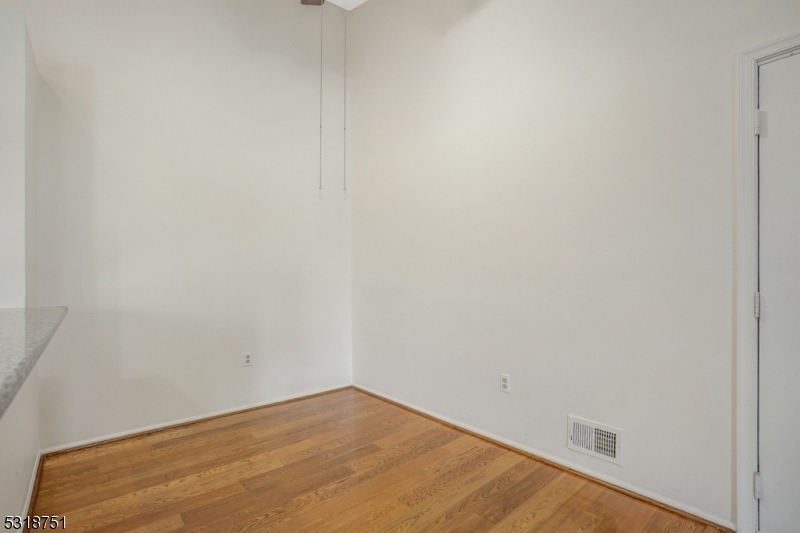 57 Caitlin Ct - Photo 11