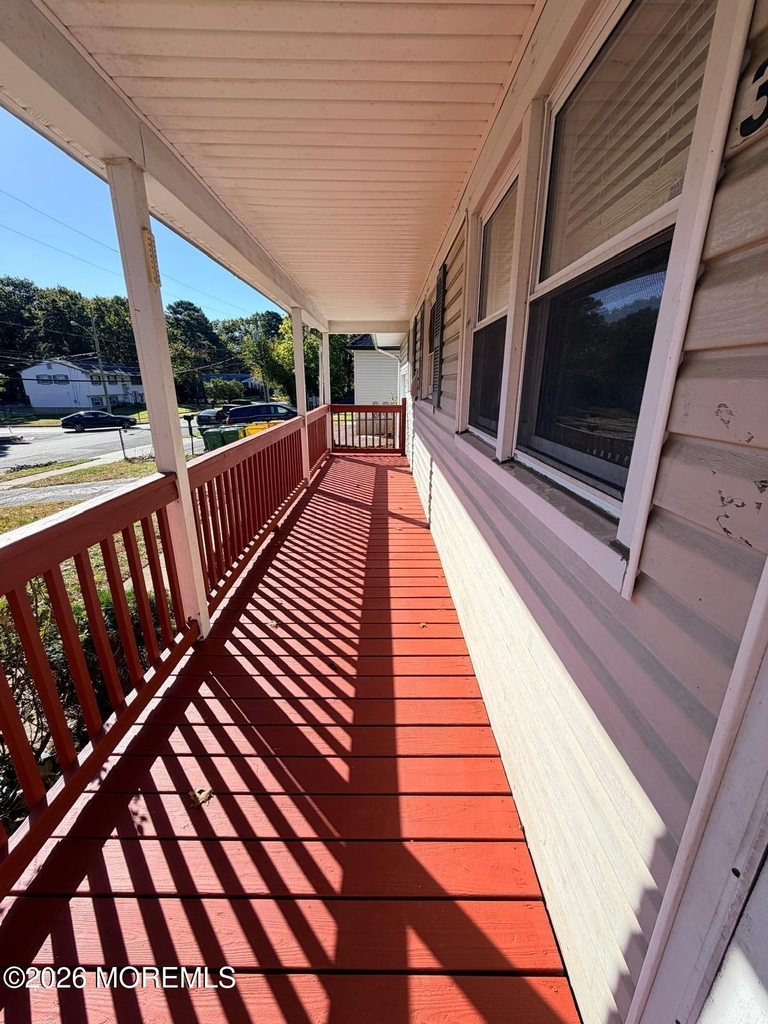 30 Cornell Street - Photo 17