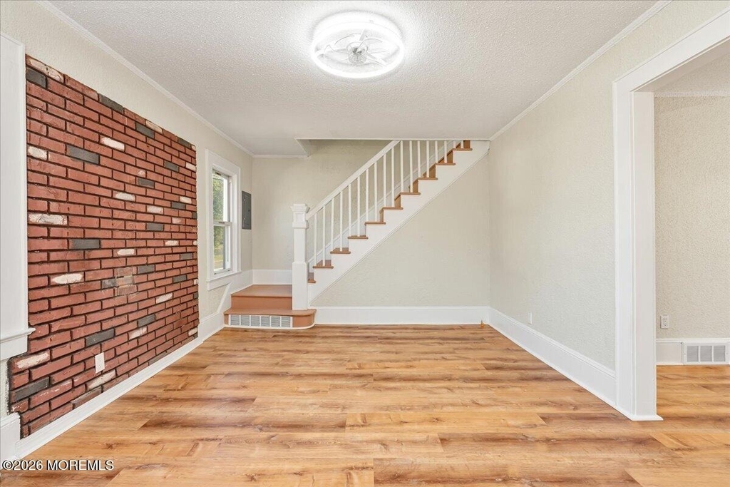 1204 Florence Avenue - Photo 9