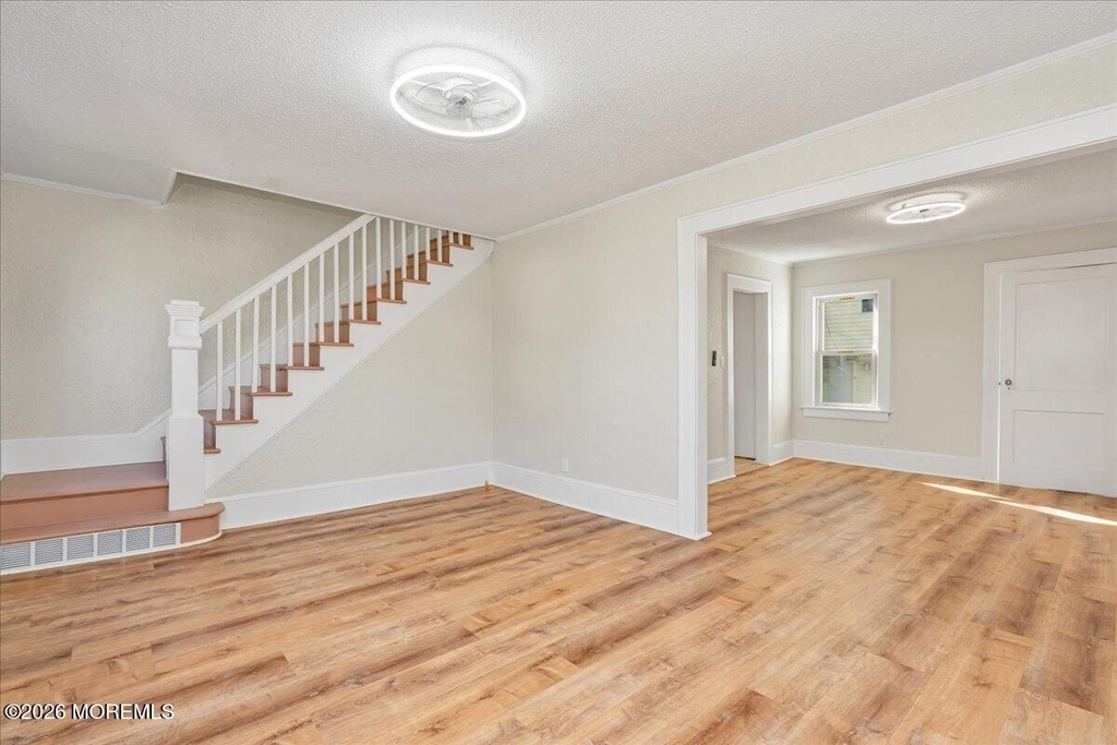 1204 Florence Avenue - Photo 6