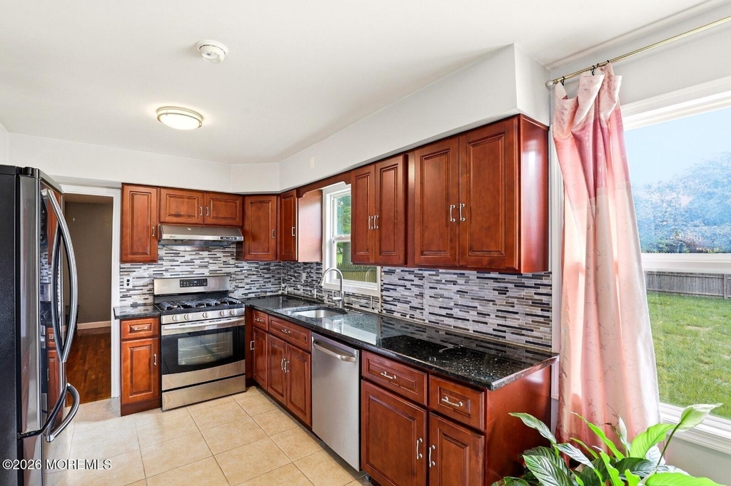 1 Zimm Lane - Photo 5
