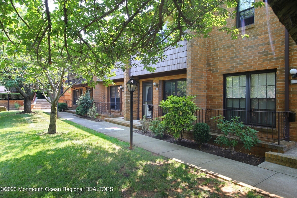 321 Spring Street - Photo 19