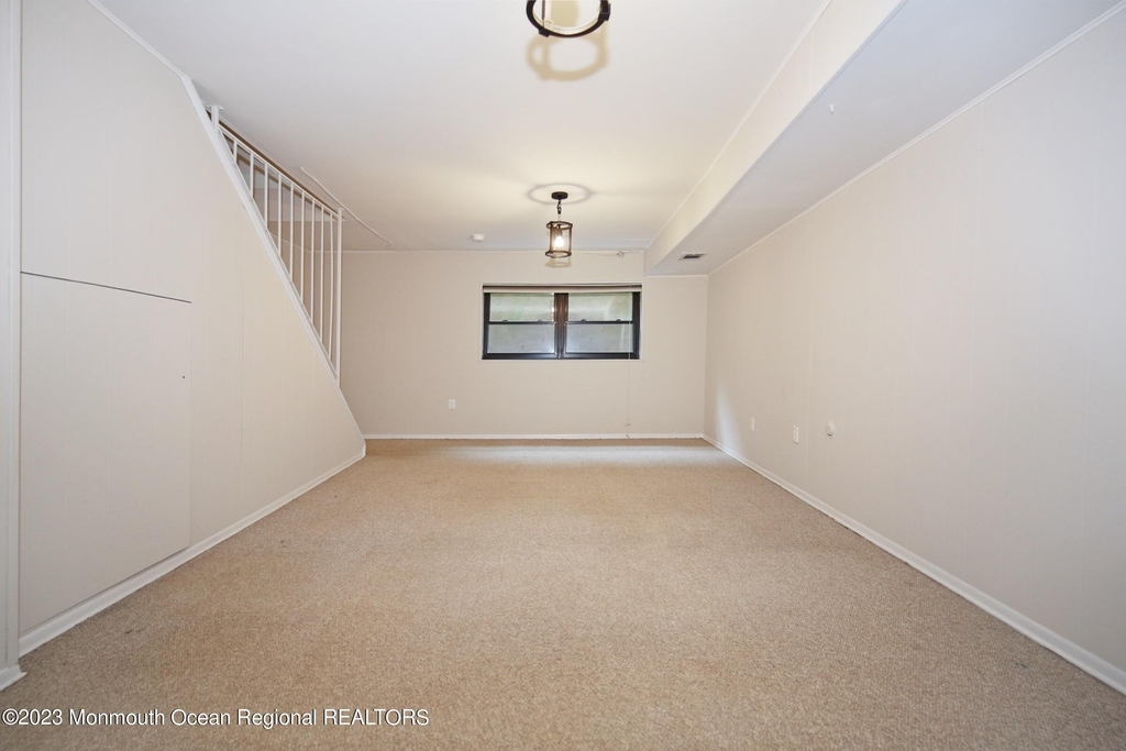 321 Spring Street - Photo 13