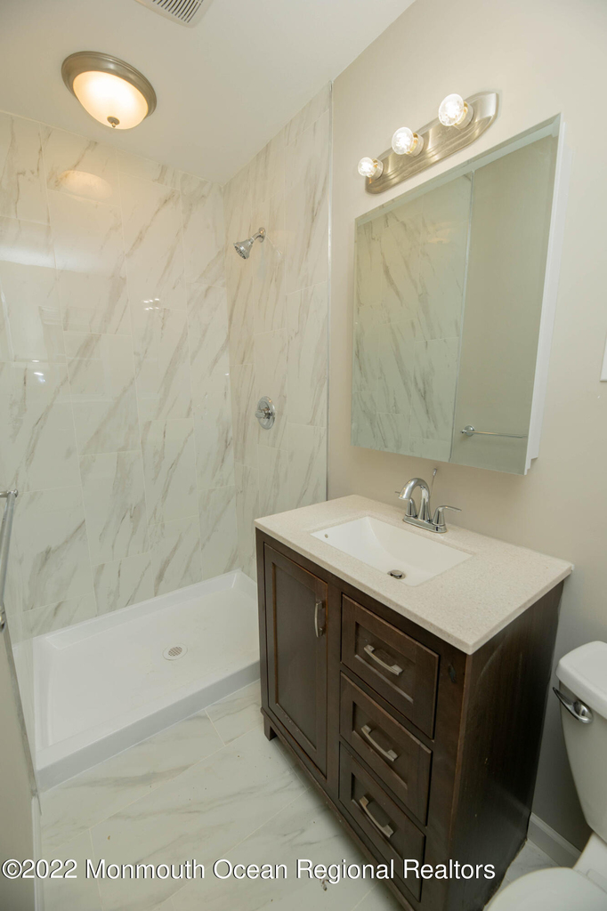 110 Stonehurst Boulevard - Photo 28