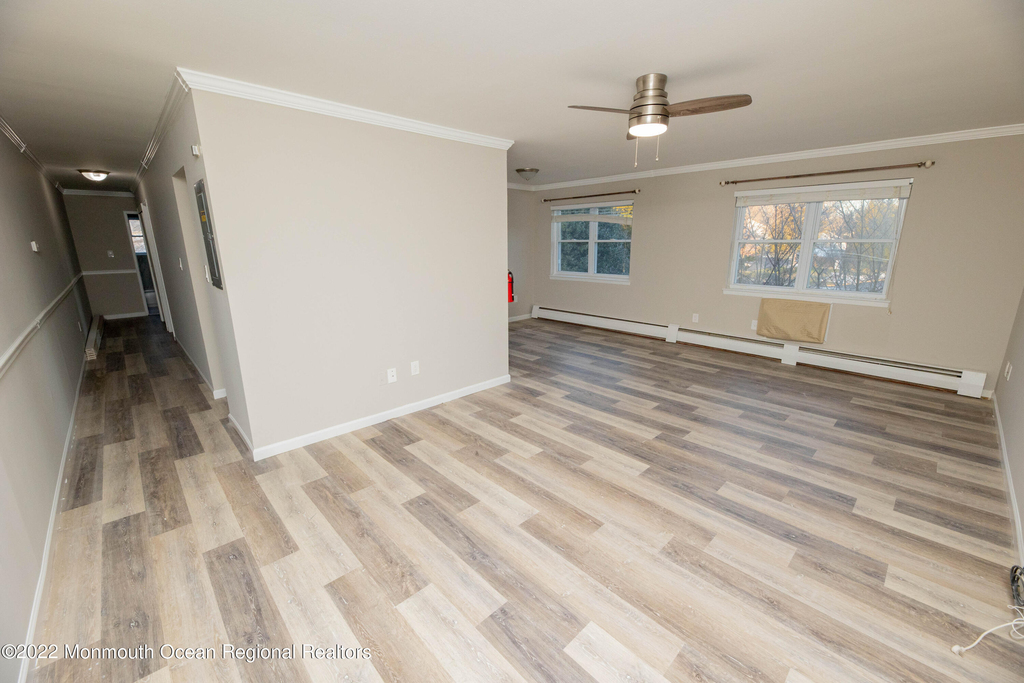 110 Stonehurst Boulevard - Photo 10