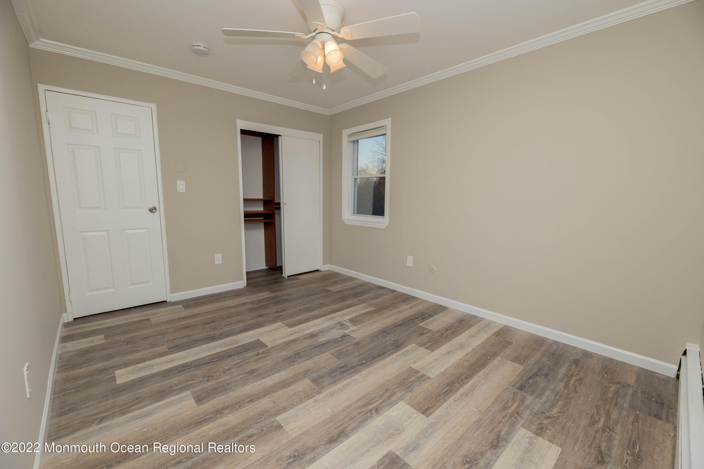 110 Stonehurst Boulevard - Photo 18