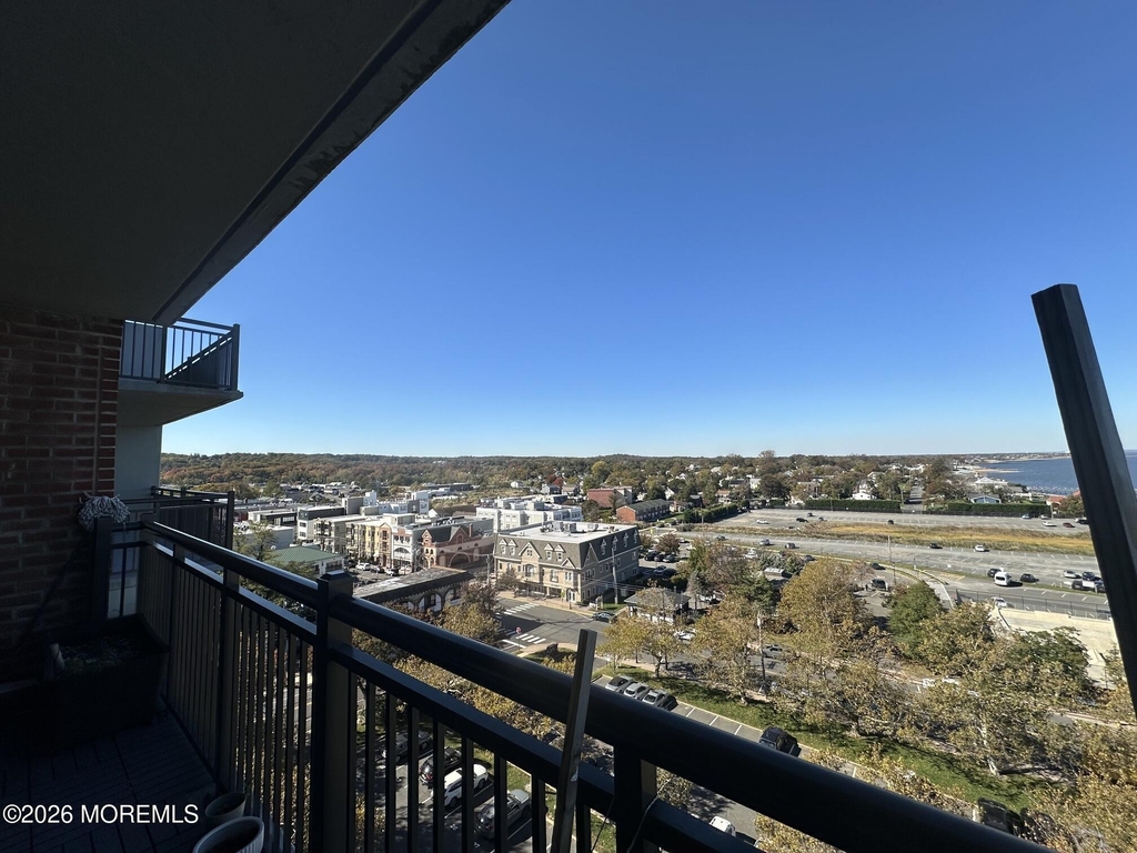 10 Ocean Boulevard - Photo 20