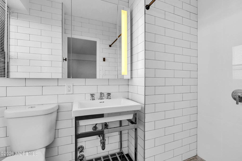 10 Ocean Boulevard - Photo 17