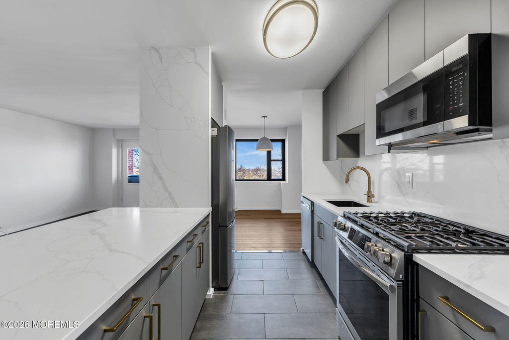 10 Ocean Boulevard - Photo 8