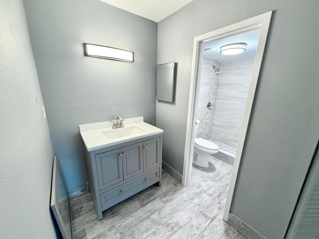 4364 Nw 9th Avenue - Photo 15
