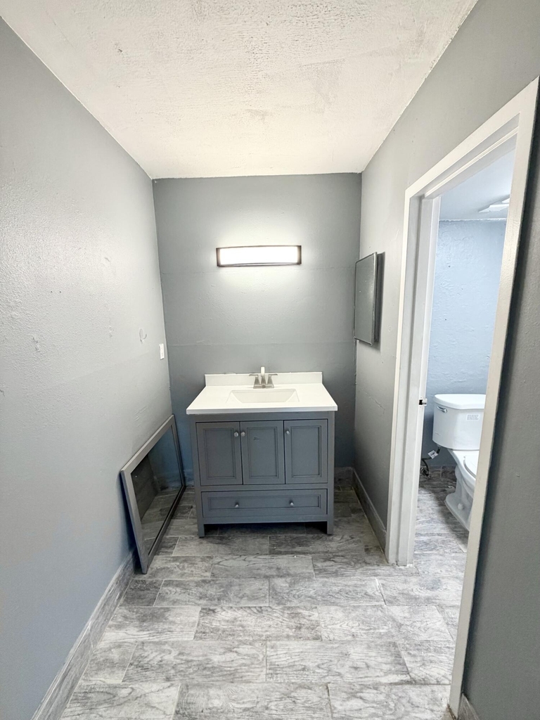 4364 Nw 9th Avenue - Photo 14