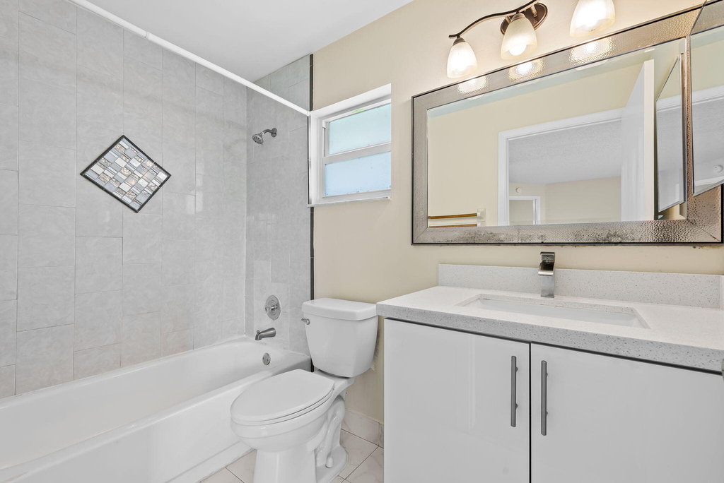 2977 Nw 92nd Avenue - Photo 11