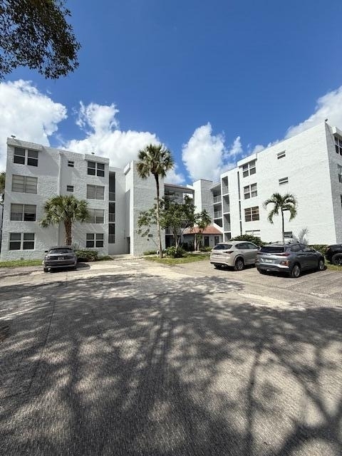 9440 Live Oak Place - Photo 0