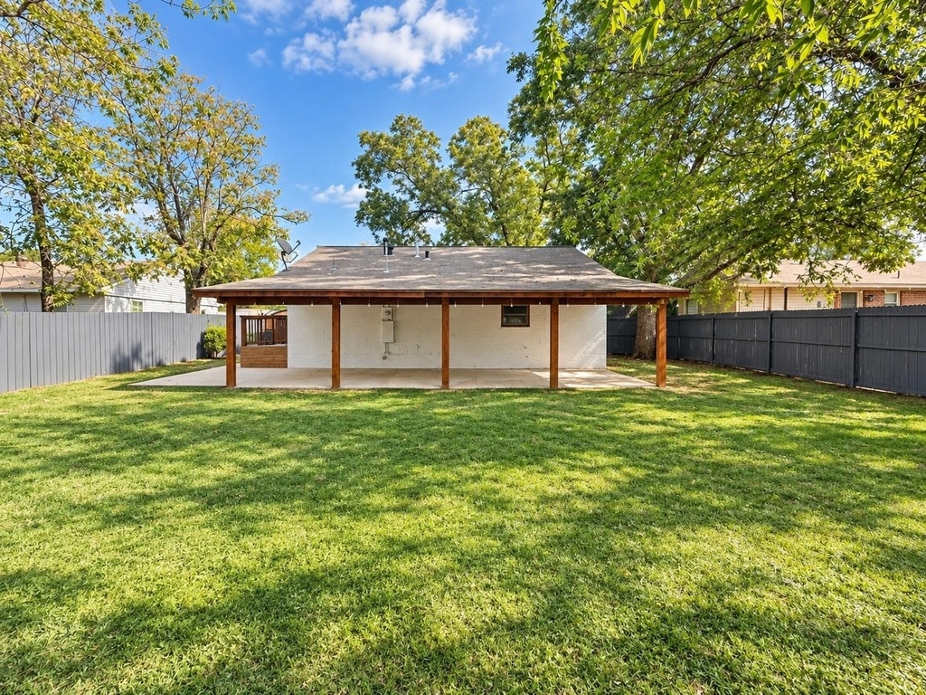 516 Overhill Drive - Photo 20