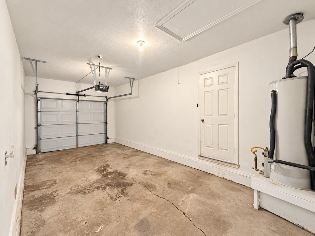 516 Overhill Drive - Photo 17