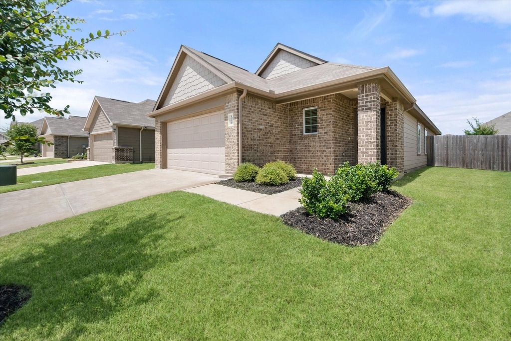 10625 Bleat Street - Photo 2