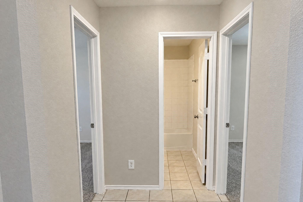 2303 Pontotoc Drive - Photo 4