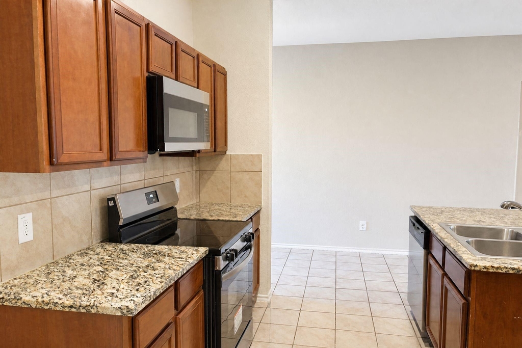 2303 Pontotoc Drive - Photo 13