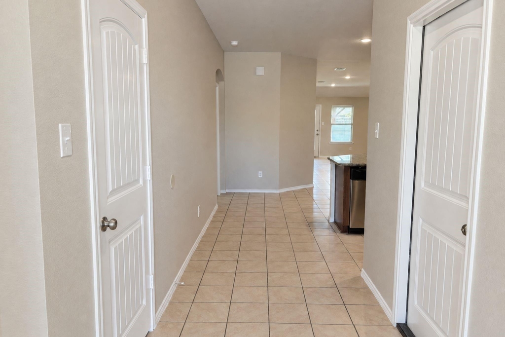 2303 Pontotoc Drive - Photo 3