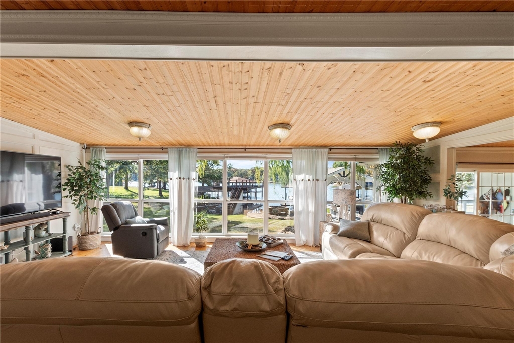 230 Bushwhacker Drive - Photo 13