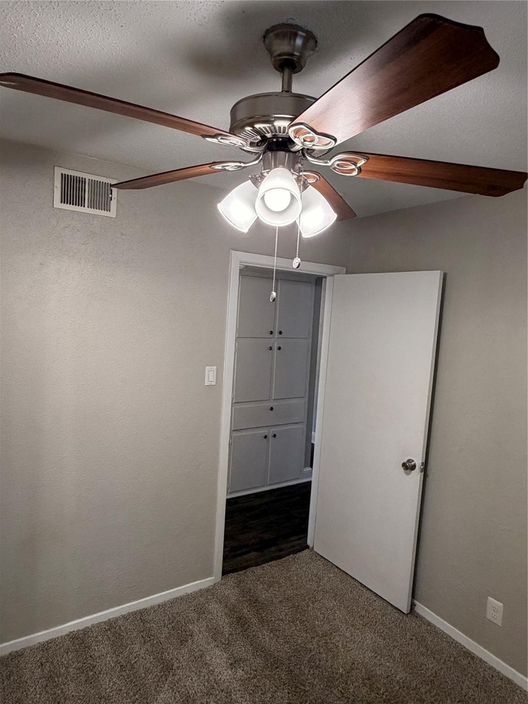 725 Willow Street - Photo 10