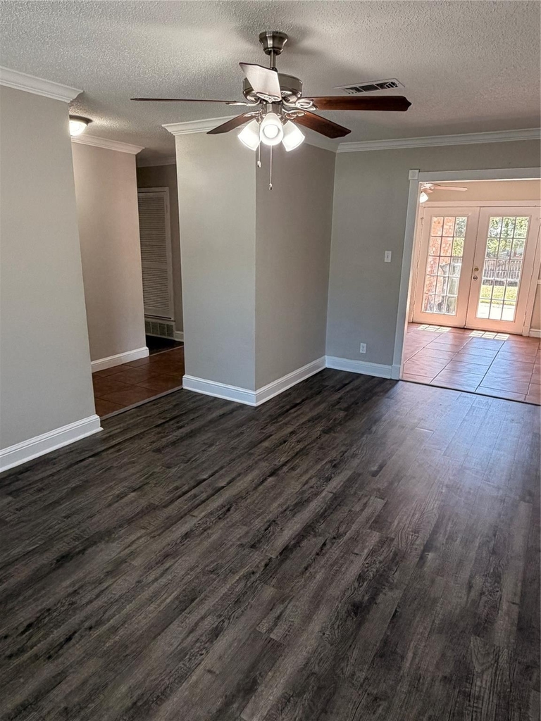 725 Willow Street - Photo 5