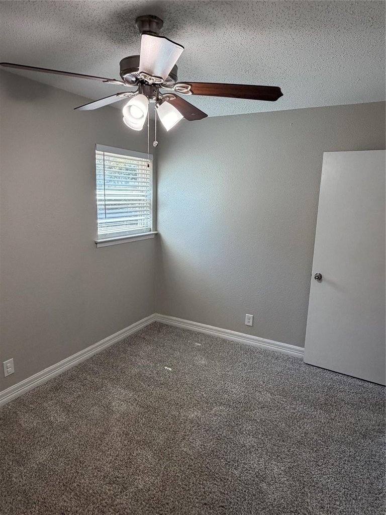 725 Willow Street - Photo 11