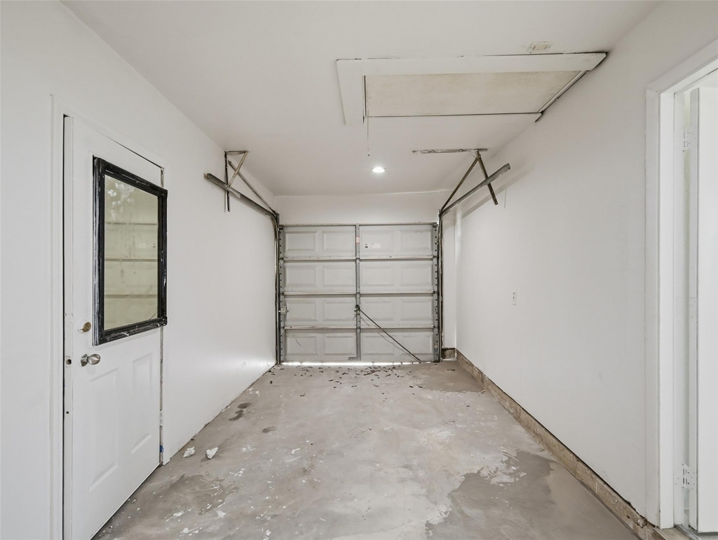 1002 Mardi Gras Lane - Photo 29