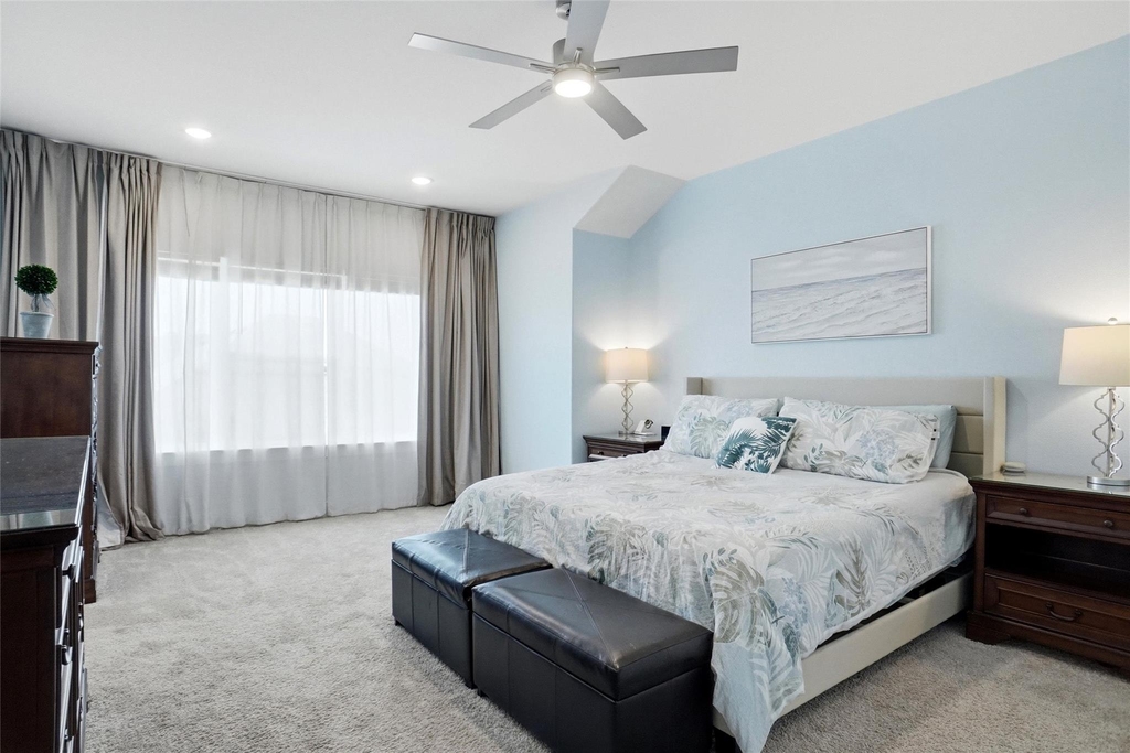 1085 Carnation Drive - Photo 16