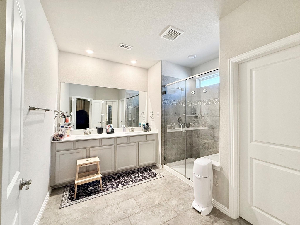 1021 Zachary Way - Photo 27