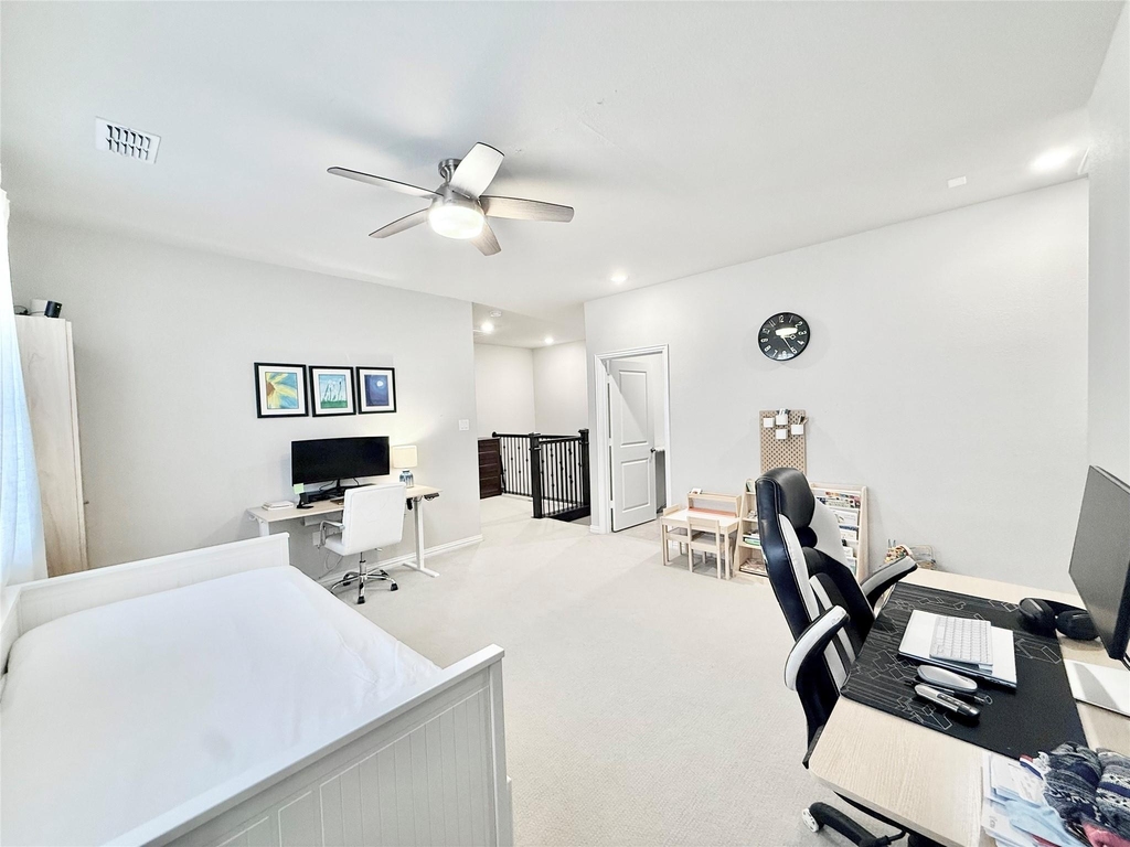 1021 Zachary Way - Photo 15
