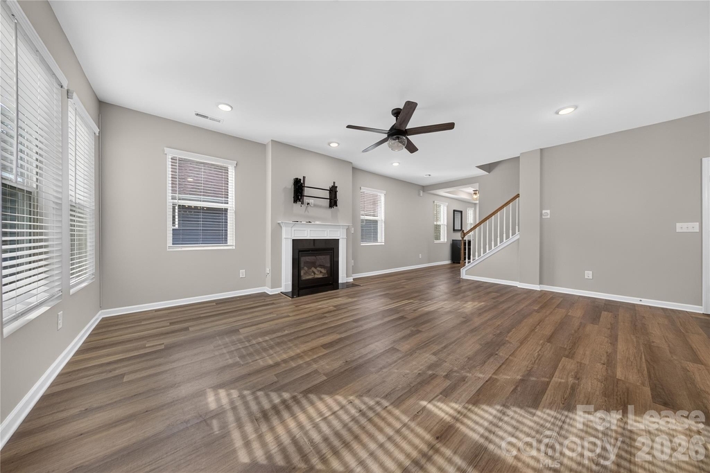 1879 Felts Parkway - Photo 9