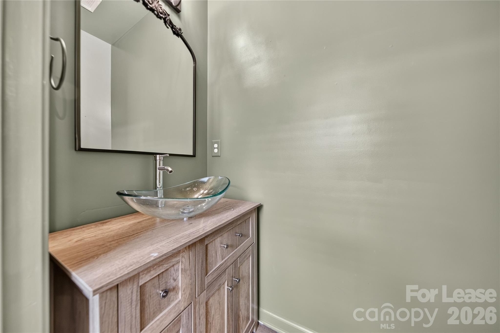 1879 Felts Parkway - Photo 10