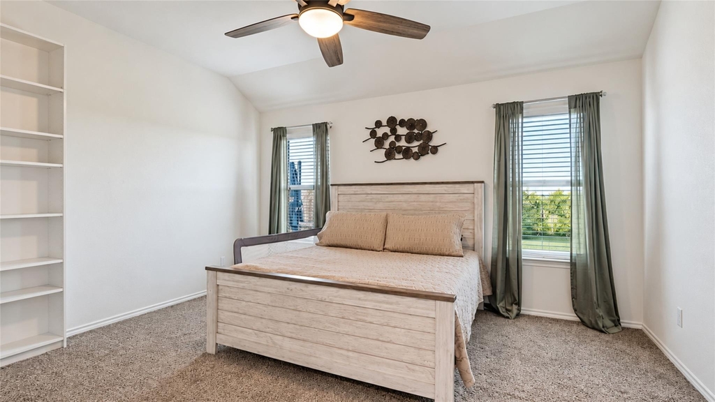 709 Darlington Oak Avenue - Photo 11