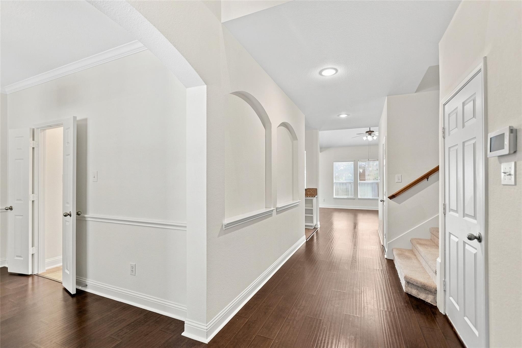 626 Louder Way - Photo 4