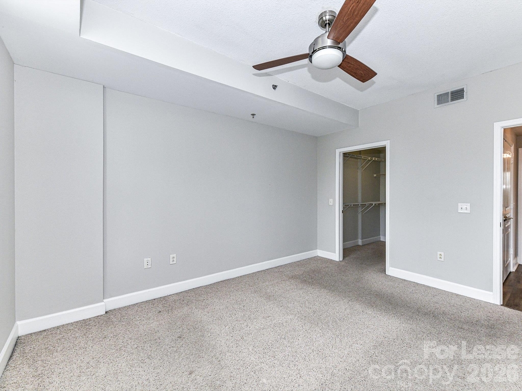 1315 East Boulevard - Photo 13