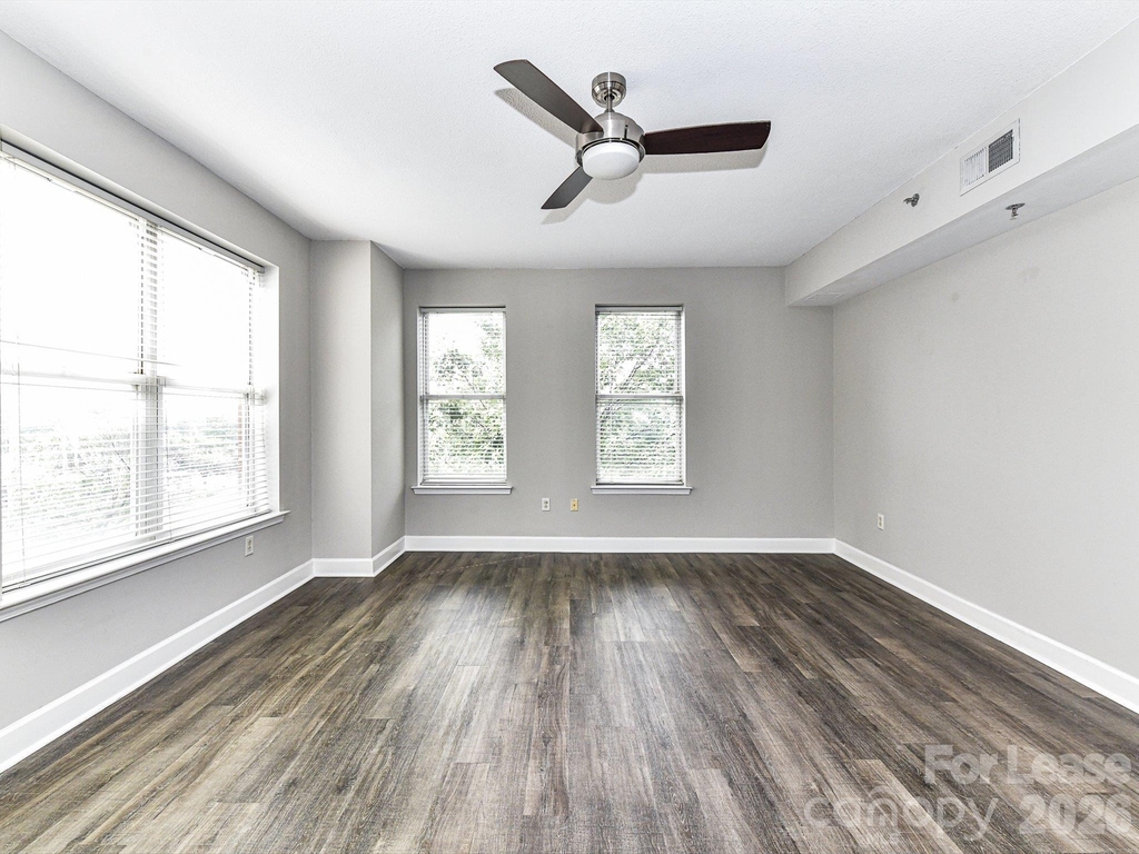 1315 East Boulevard - Photo 8