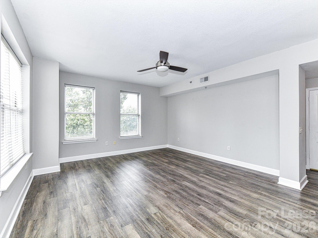 1315 East Boulevard - Photo 11