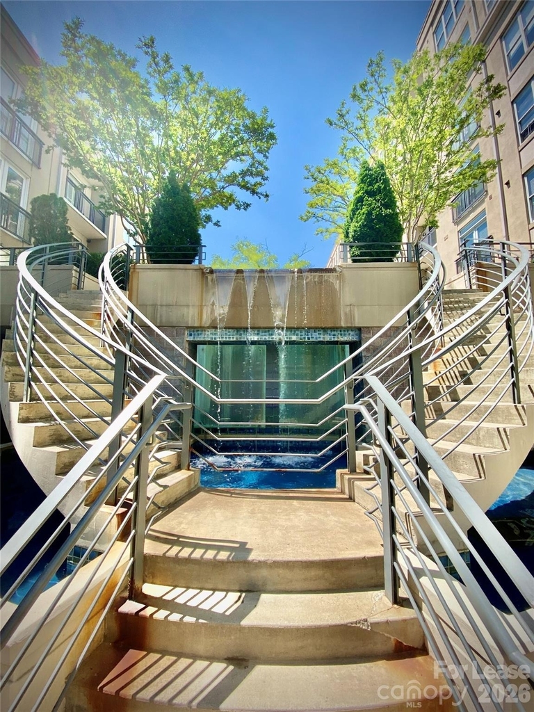 1315 East Boulevard - Photo 30