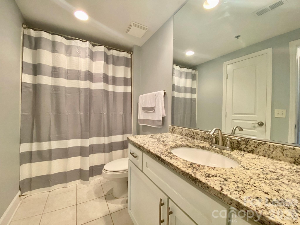 1315 East Boulevard - Photo 16