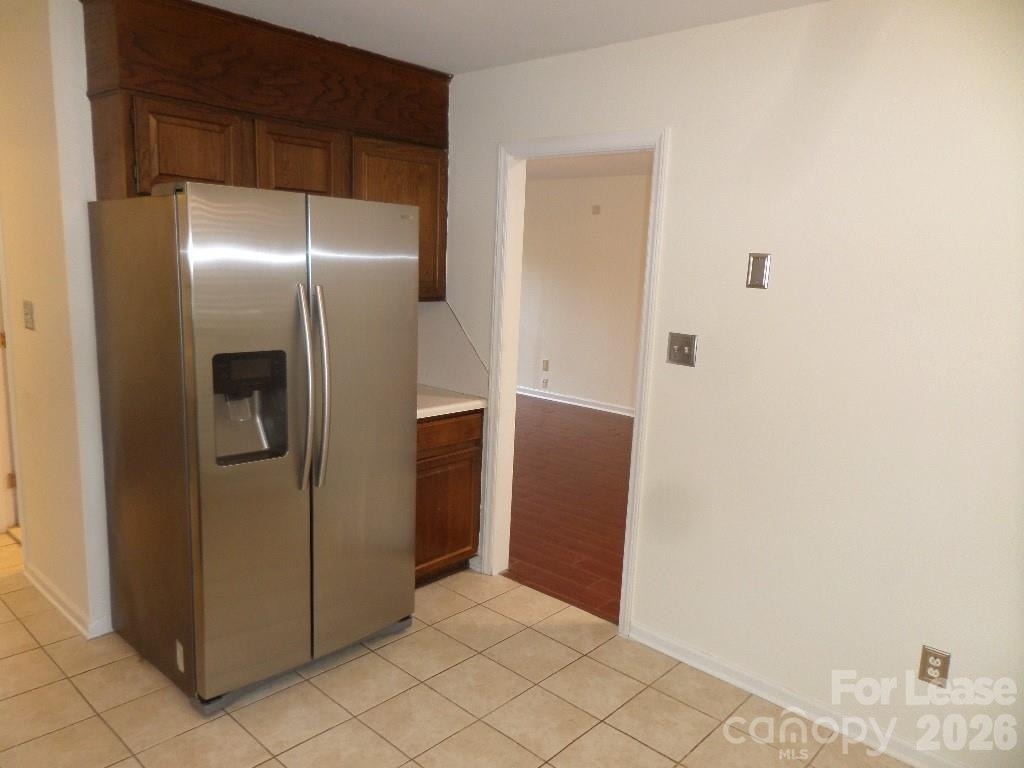 530 N Poplar Street - Photo 2