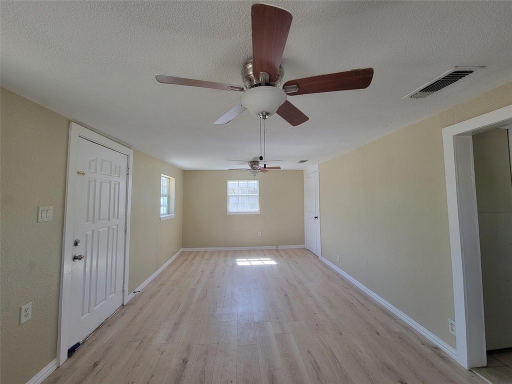 1415 Roberts Cut Off Road - Photo 2