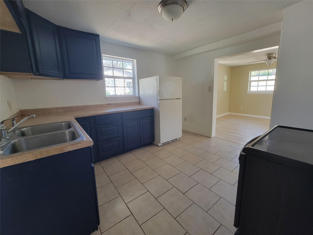 1415 Roberts Cut Off Road - Photo 8