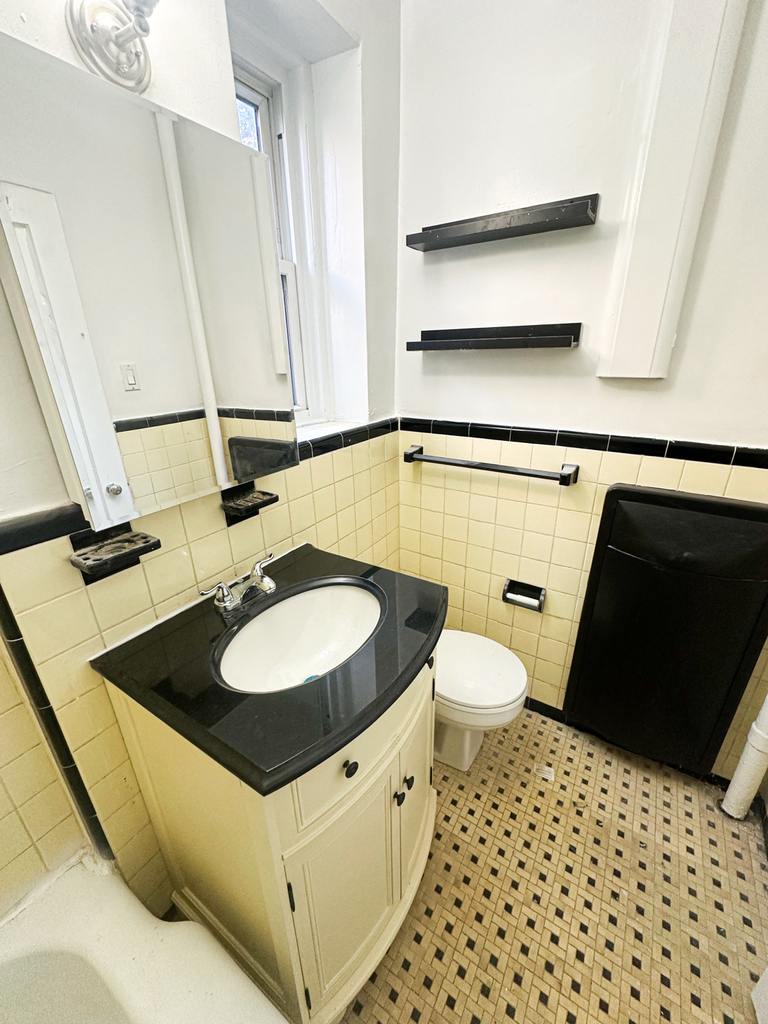 85-11 34th Avenue - Photo 5
