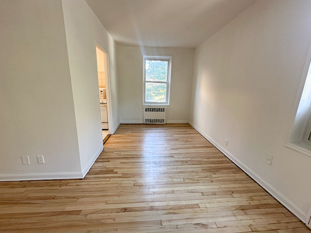 85-11 34th Avenue - Photo 3
