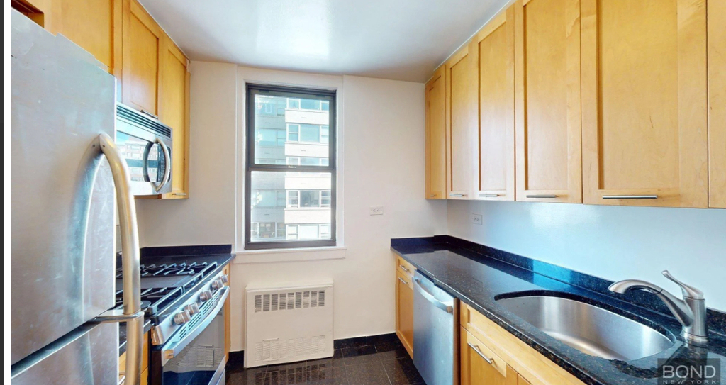 East 79th Street - Photo 1
