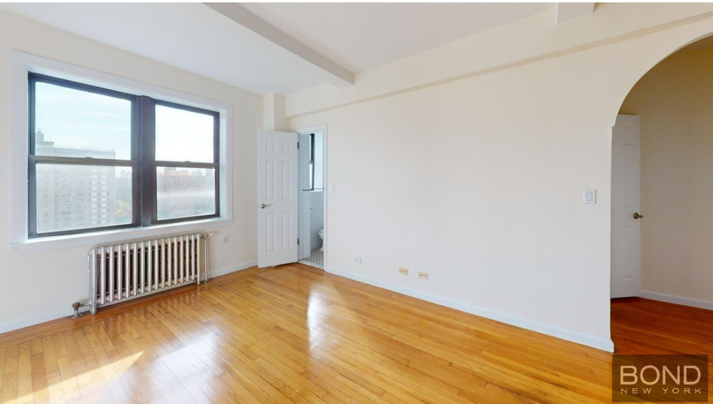 West 101st street  - Photo 3