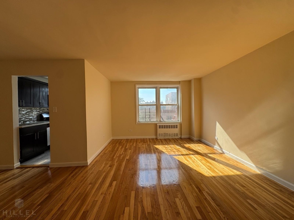 Parsons Blvd. - Photo 1