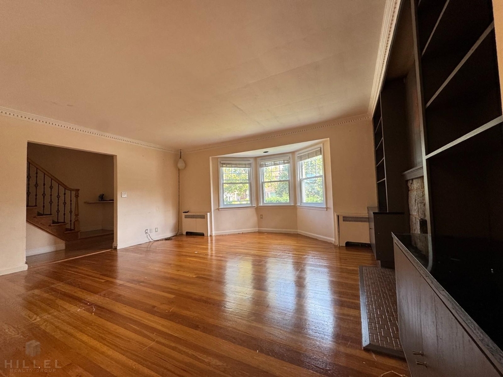 8148 192nd Street - Photo 7